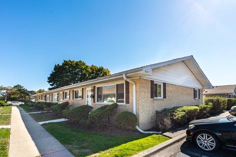 817 Valley Stream Dr #D, Wheeling, IL 60090 photo 1