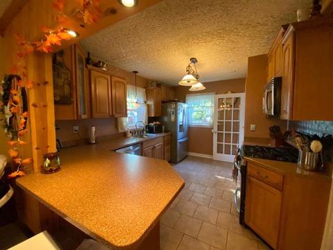 424 E North St, Peotone, IL 60468 photo 5