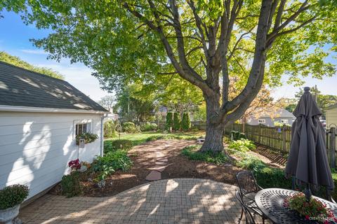 79 S Alfred Ave, Elgin, IL 60123 photo 21