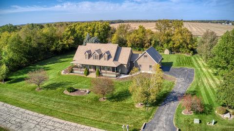 2304 Fox Bluff Ln, Spring Grove, IL 60081 photo 5