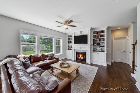 220 E Hawthorne Blvd, Wheaton, IL 60187 photo 9