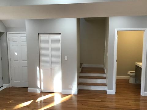214 E 68th St, Chicago, IL 60637 photo 9