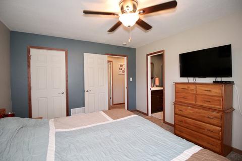100 Elm St, Le Roy, IL 61752 photo 15