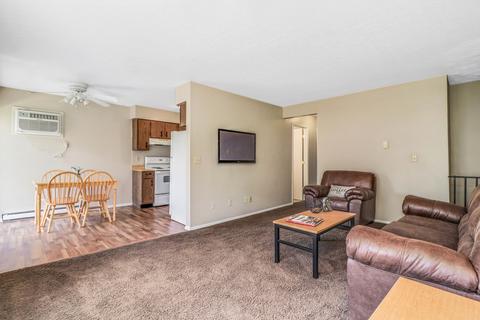 1505 Hancock Dr, Normal, IL 61761 photo 4