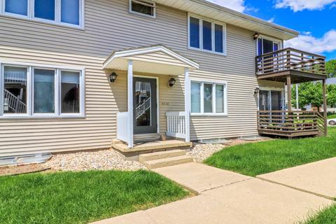 1505 Hancock Dr, Normal, IL 61761 photo 2