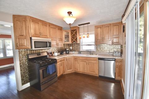 12 James Pl, Bloomington, IL 61701 photo 7