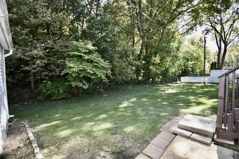 12 James Pl, Bloomington, IL 61701 photo 25