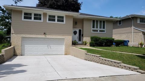 920 S Maple St, Mount Prospect, IL 60056 photo 2