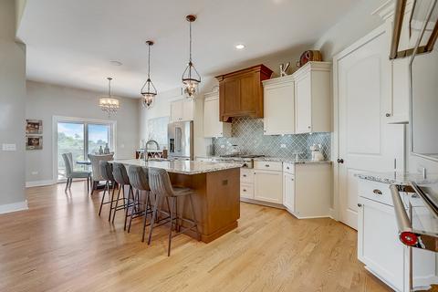 26300 W Baxter Dr, Plainfield, IL 60585 photo 9