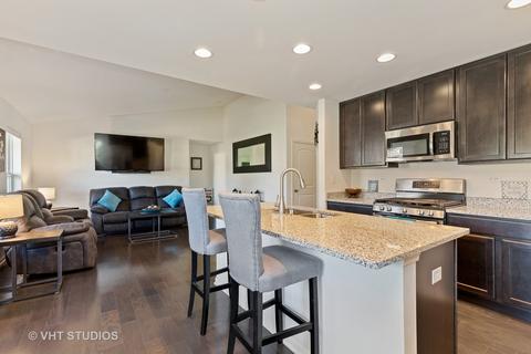 2 Kingsmill Ct, Algonquin, IL 60102 photo 9