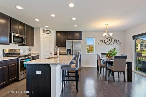 2 Kingsmill Ct, Algonquin, IL 60102 photo 6