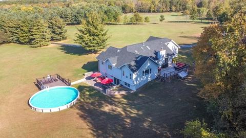 879 Equestrian Pointe Dr, Oregon, IL 61061 photo 38