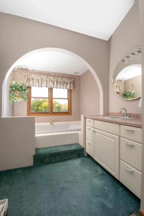 879 Equestrian Pointe Dr, Oregon, IL 61061 photo 16