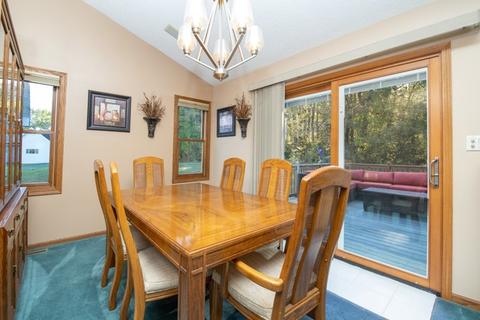 879 Equestrian Pointe Dr, Oregon, IL 61061 photo 8
