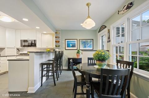 2125 Bennett Ave, Evanston, IL 60201 photo 9