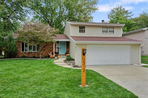 2312 Hackberry Ct, Champaign, IL 61821 photo 1