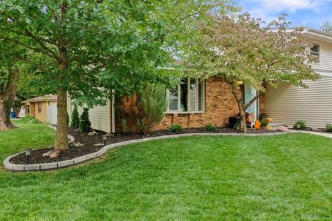 2312 Hackberry Ct, Champaign, IL 61821 photo 5