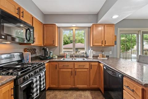 2312 Hackberry Ct, Champaign, IL 61821 photo 18
