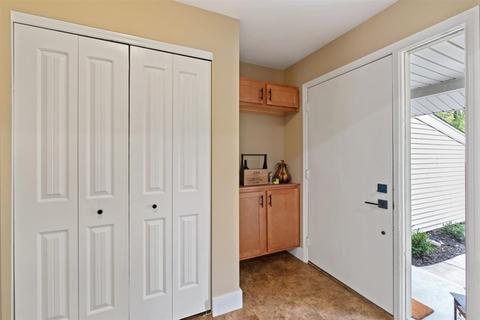 2312 Hackberry Ct, Champaign, IL 61821 photo 8