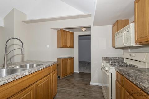 4918 Parkview Dr, Mccullom Lake, IL 60050 photo 11