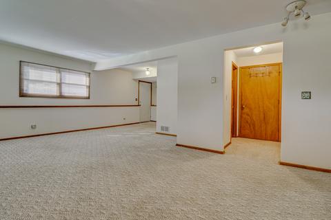 104 Valley St, Bartlett, IL 60103 photo 13