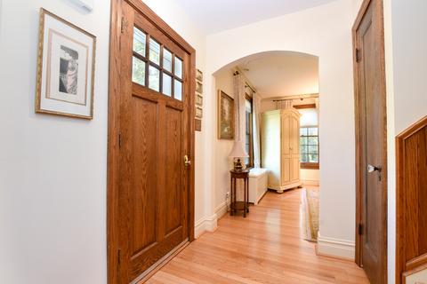 199 Olmsted Rd, Riverside, IL 60546 photo 5