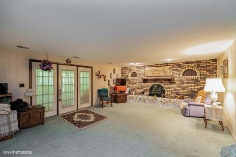 22928 Oakland Dr, Steger, IL 60475 photo 3