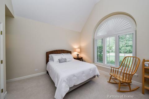 674 E Gartner Rd, Naperville, IL 60540 photo 20