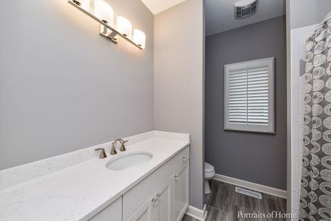 674 E Gartner Rd, Naperville, IL 60540 photo 21