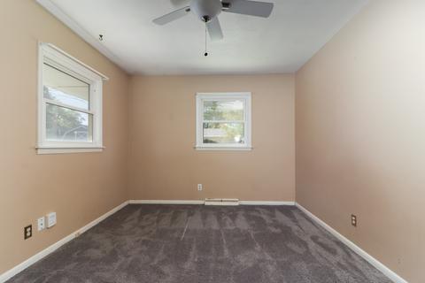 1511 Bunn St, Bloomington, IL 61701 photo 14
