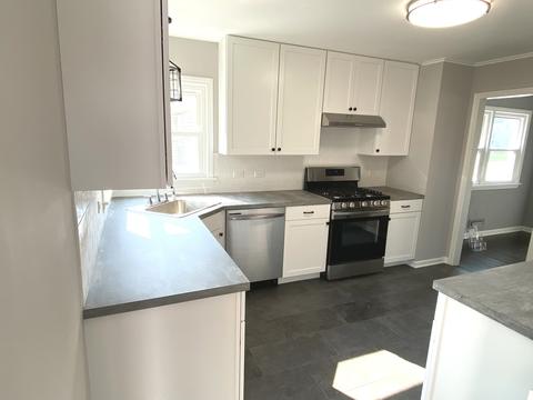 1483 S Wolf Rd, Des Plaines, IL 60018 photo 4