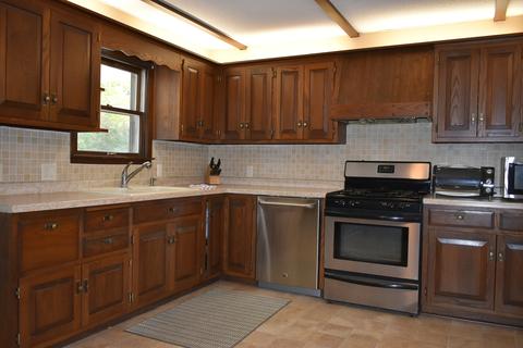 33 E 2nd St, El Paso, IL 61738 photo 9