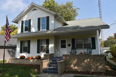 33 E 2nd St, El Paso, IL 61738 photo 3