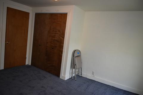 33 E 2nd St, El Paso, IL 61738 photo 19