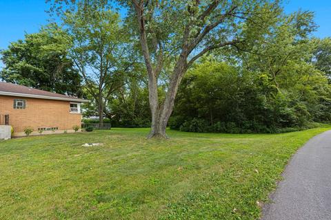 2217 Reed Ave, Johnsburg, IL 60051 photo 3