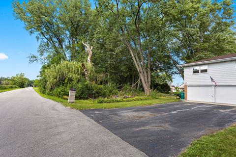 2217 Reed Ave, Johnsburg, IL 60051 photo 2