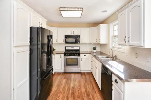 1621 Cheyenne Ln, Normal, IL 61761 photo 5