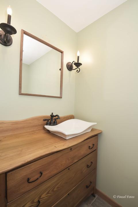 620 Wilmette Ave, East Dundee, IL 60118 photo 12