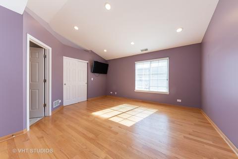 1734 Geneva Dr, Wheeling, IL 60090 photo 8