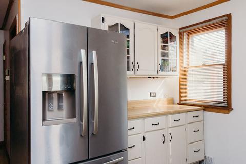 14901 Springfield Ave, Midlothian, IL 60445 photo 2