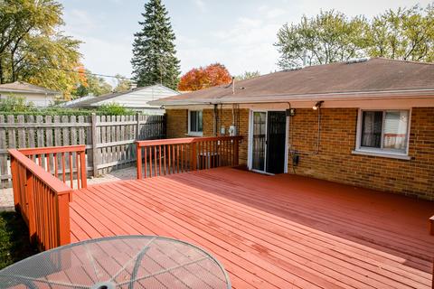 232 Renee Ter, Wheeling, IL 60090 photo 22