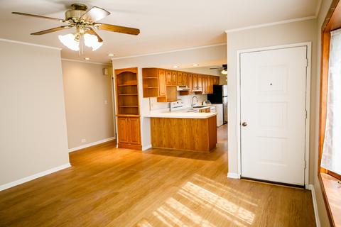 232 Renee Ter, Wheeling, IL 60090 photo 6