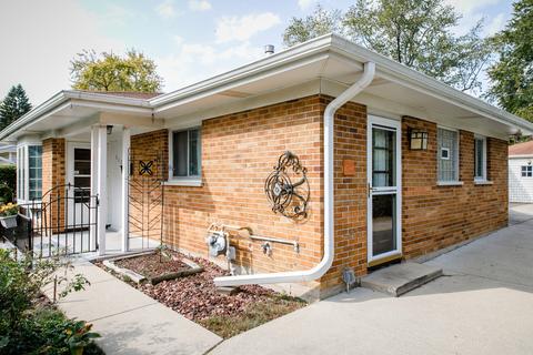 232 Renee Ter, Wheeling, IL 60090 photo 3