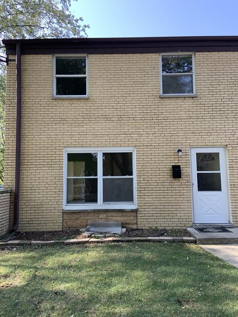 822 Colonial Dr #A, Wheeling, IL 60090 photo 1