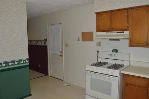 1908 Winchester Dr, Champaign, IL 61821 photo 5