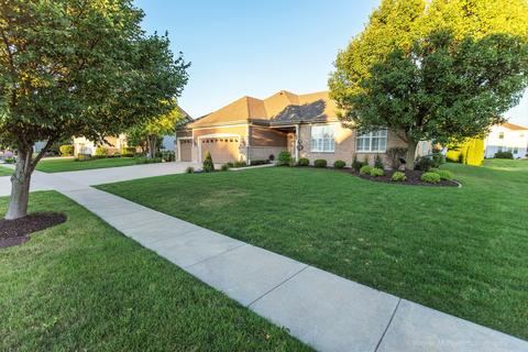 2410 Ventura Dr, Plainfield, IL 60586 photo 2