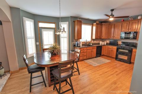 2410 Ventura Dr, Plainfield, IL 60586 photo 9