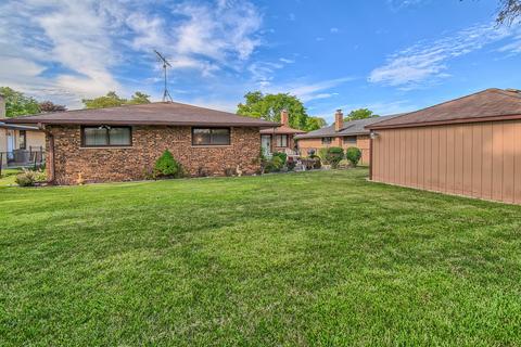 3215 Plum Grove Dr, Rolling Meadows, IL 60008 photo 17
