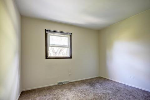 22549 Frederick Rd, Steger, IL 60475 photo 11