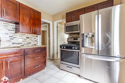 9147 S Normal Ave, Chicago, IL 60620 photo 8